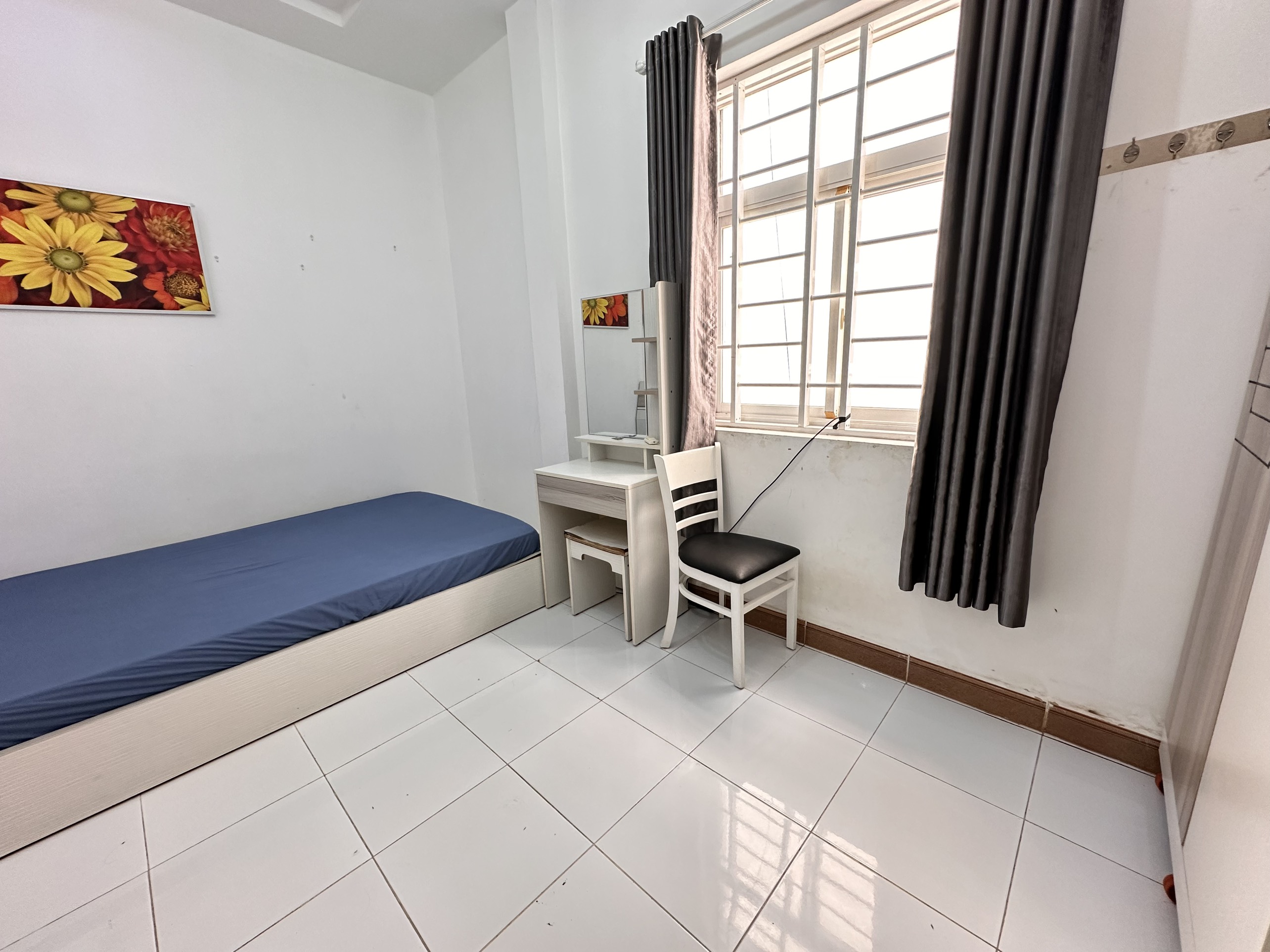 TÒA NHÀ 656/40 CÁCH MẠNG THÁNG TÁM P.11 QUẬN 3